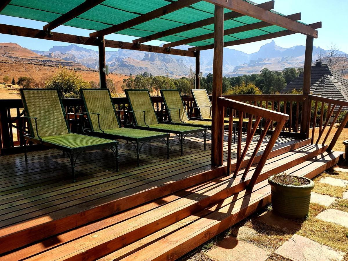 124 Fairways Drakensberg Gardens Villa Underberg Buitenkant foto