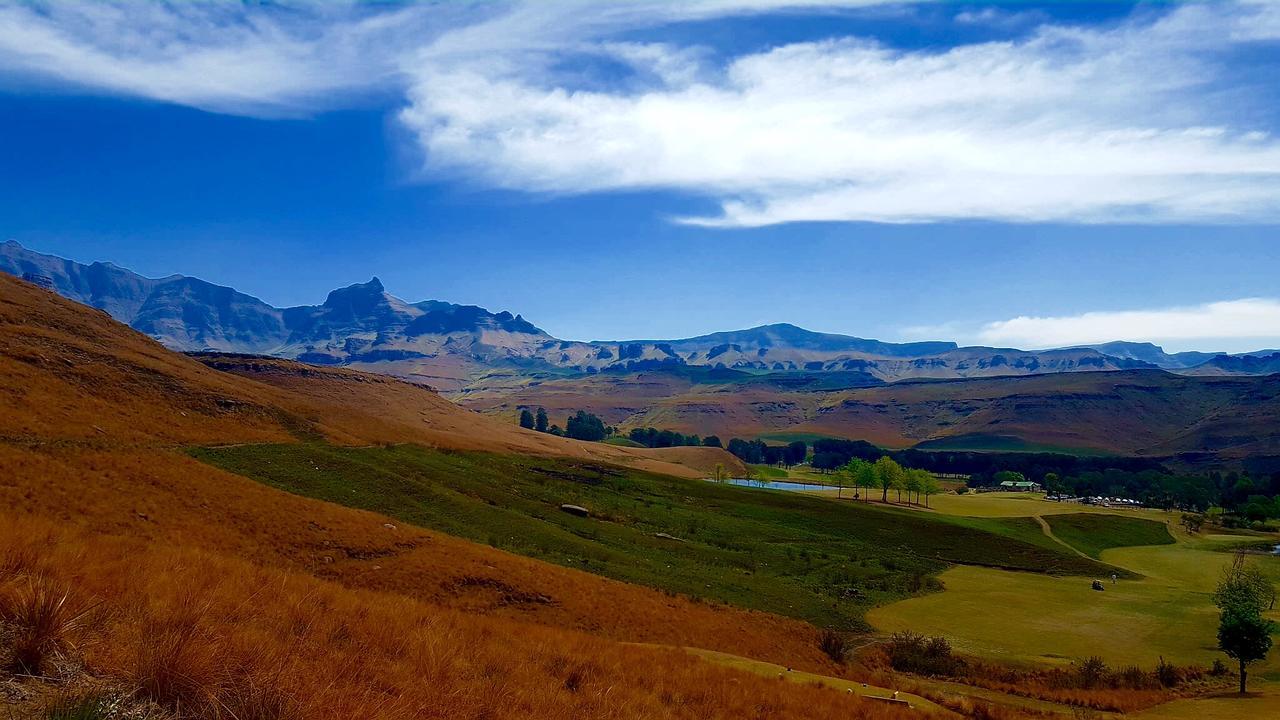 124 Fairways Drakensberg Gardens Villa Underberg Buitenkant foto
