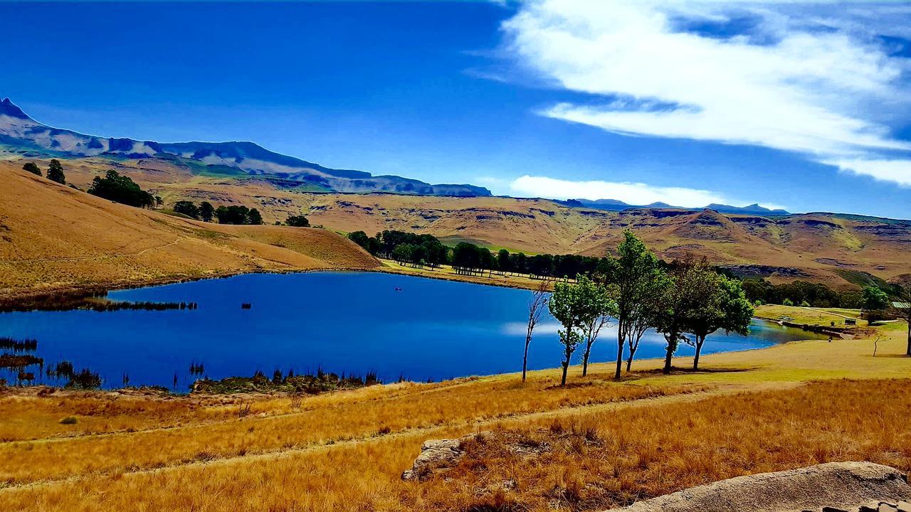 124 Fairways Drakensberg Gardens Villa Underberg Buitenkant foto